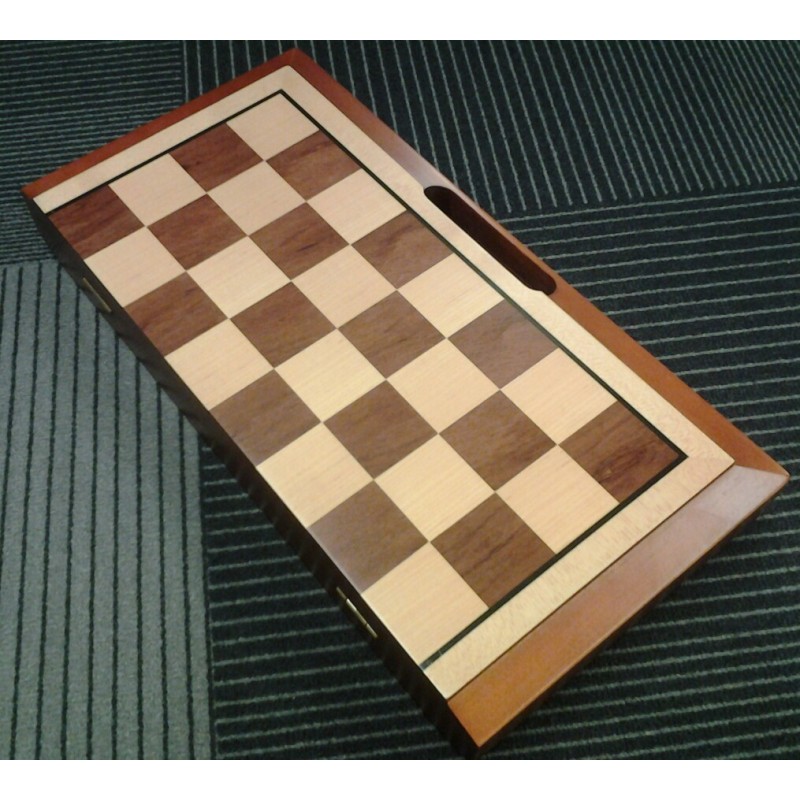 Plateau échec pliable + pièces